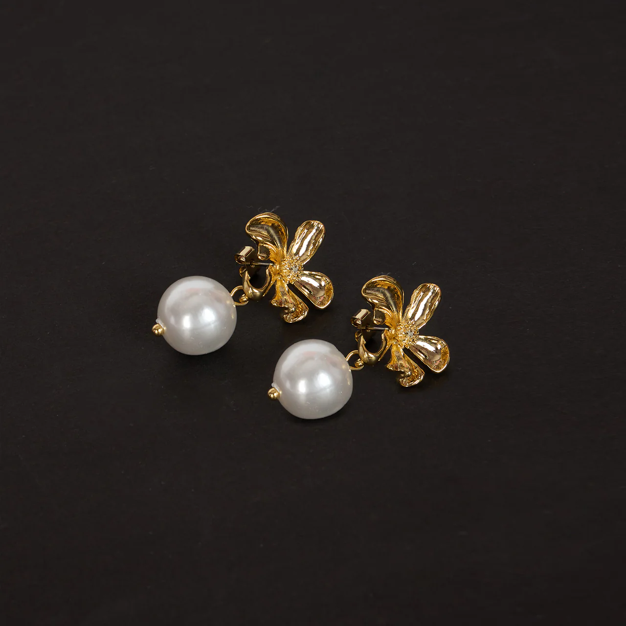 AJ-6131 Earrings - Image 2