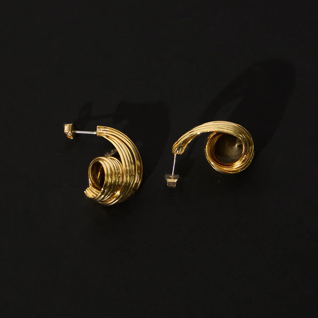 AJ-6219 Earring - Image 2