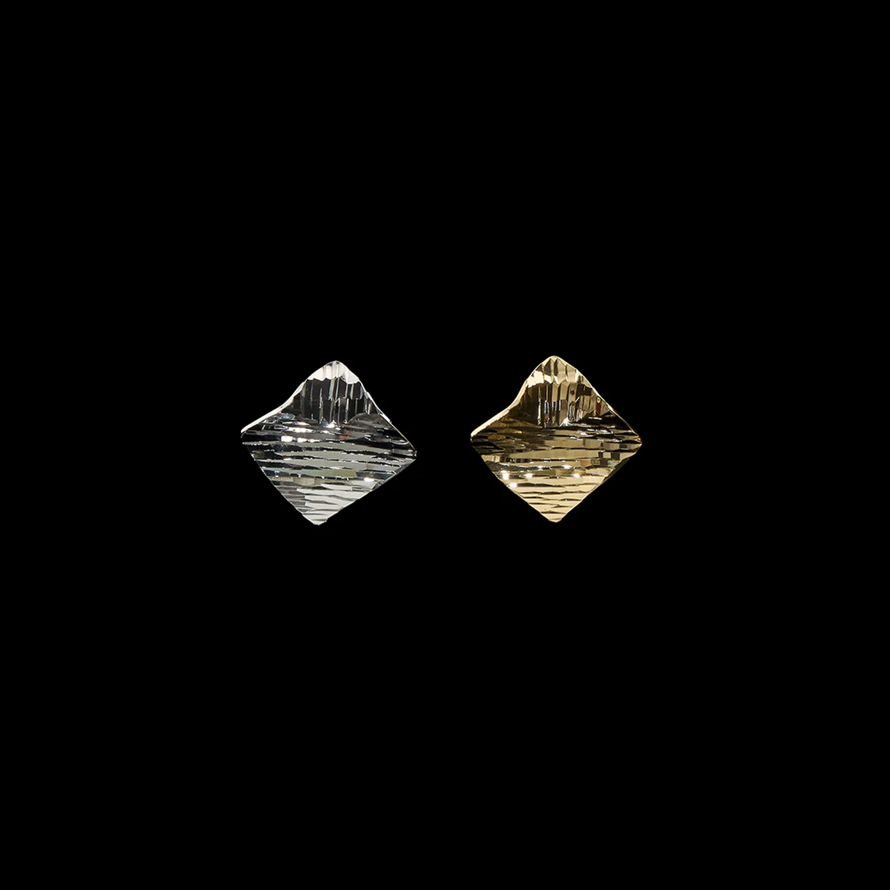 AJ-6618 Earrings - Image 2