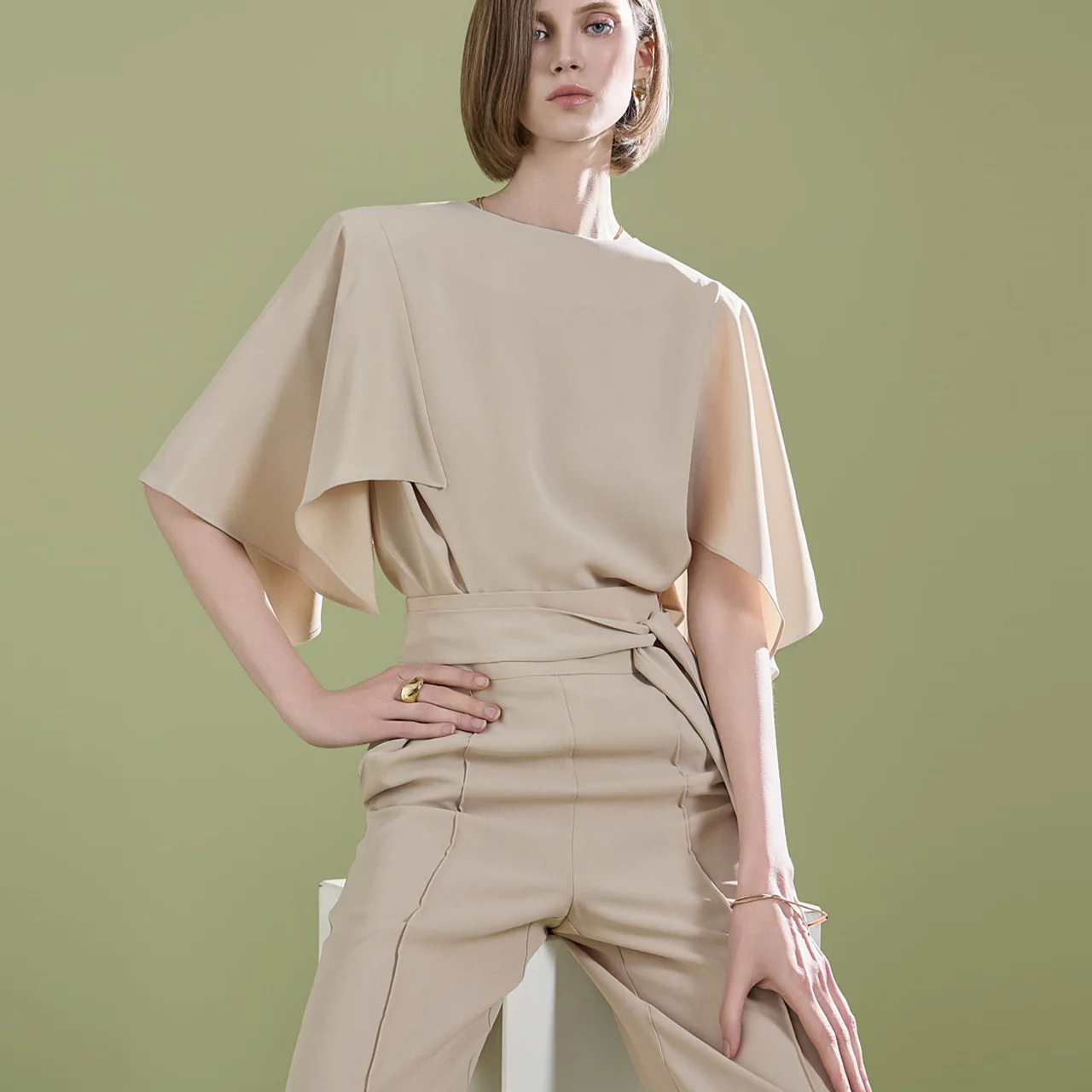 B2749 Sleeveless Cape Blouse - Image 2