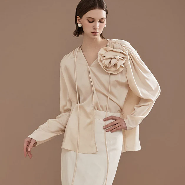 B2922 Satin Corsage Blouse - Image 2