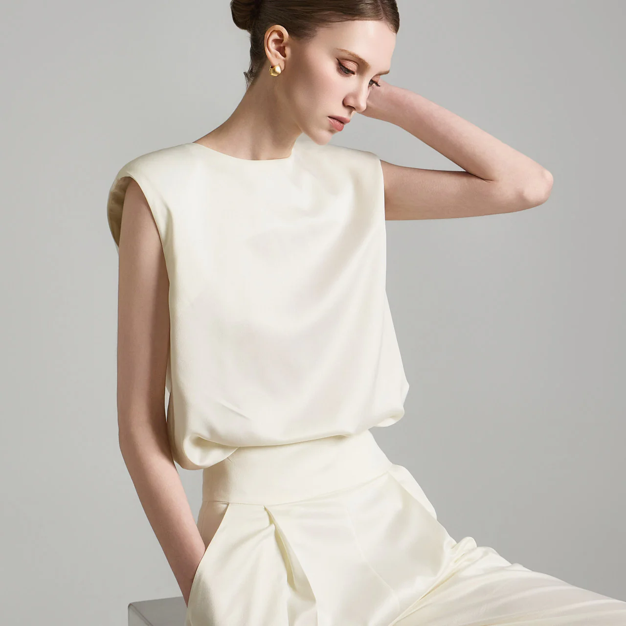 B2932 Satin blouse - Image 2