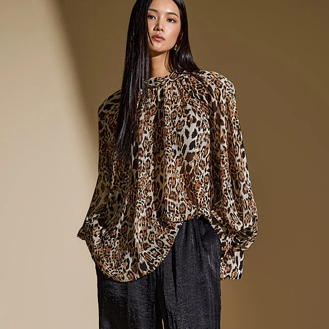 B2996 Leopard Blouse - Image 2