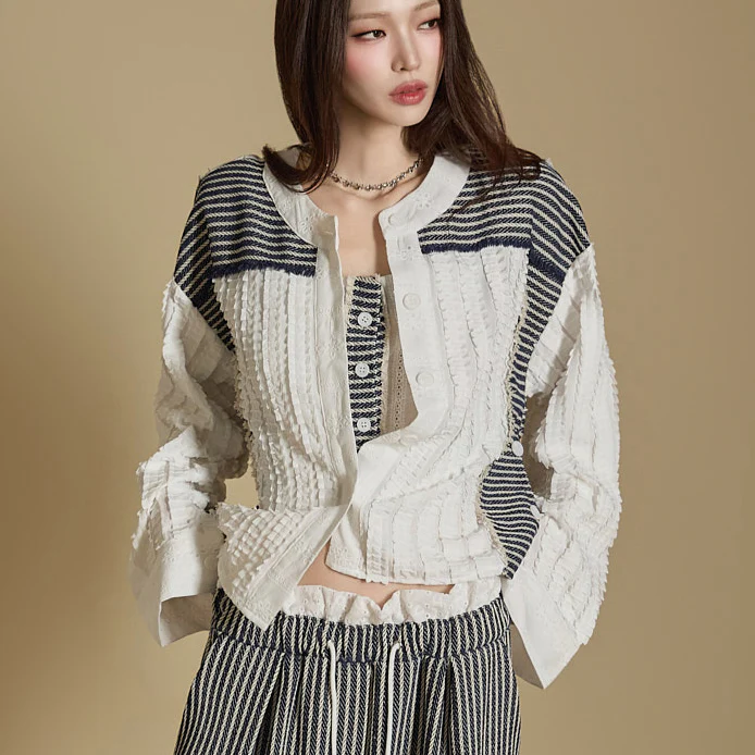 B3036  Button Blouse - Image 2