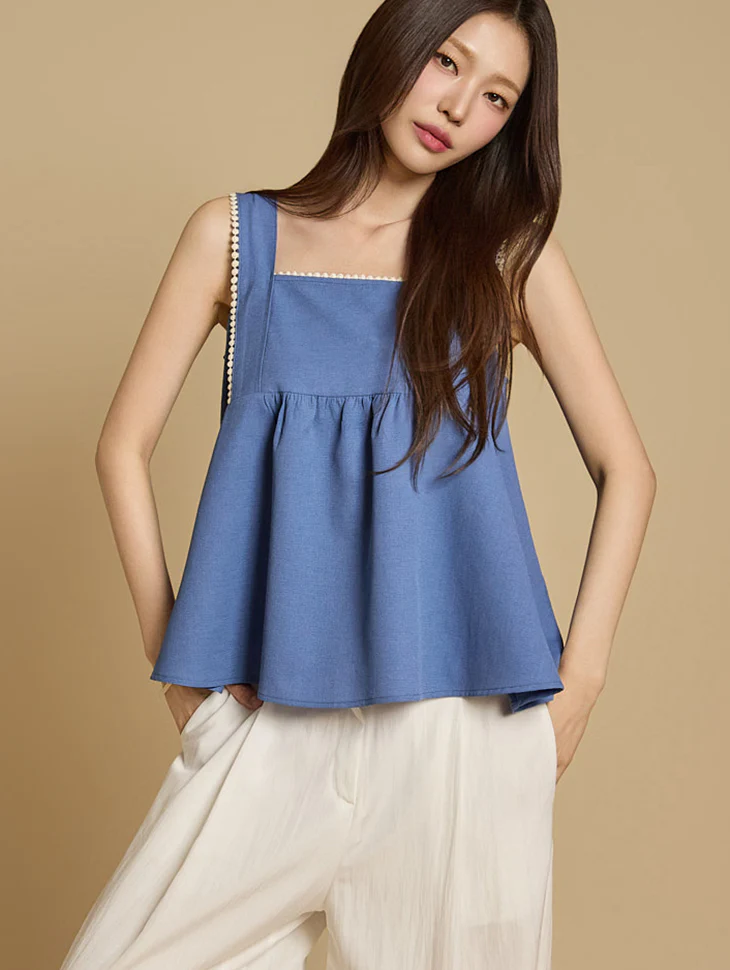 B3081 Square Neck Frilled Blouse
