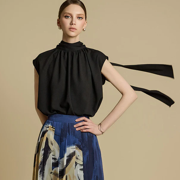 B3085 Shirring Blouse - Image 2