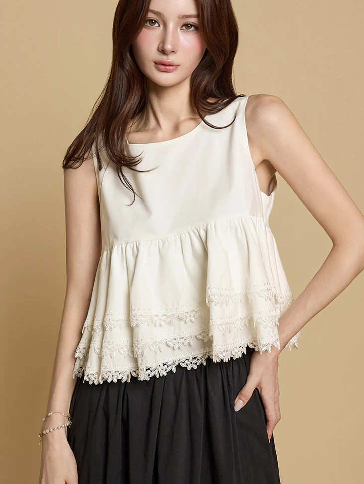 B3093 Tiered Blouse