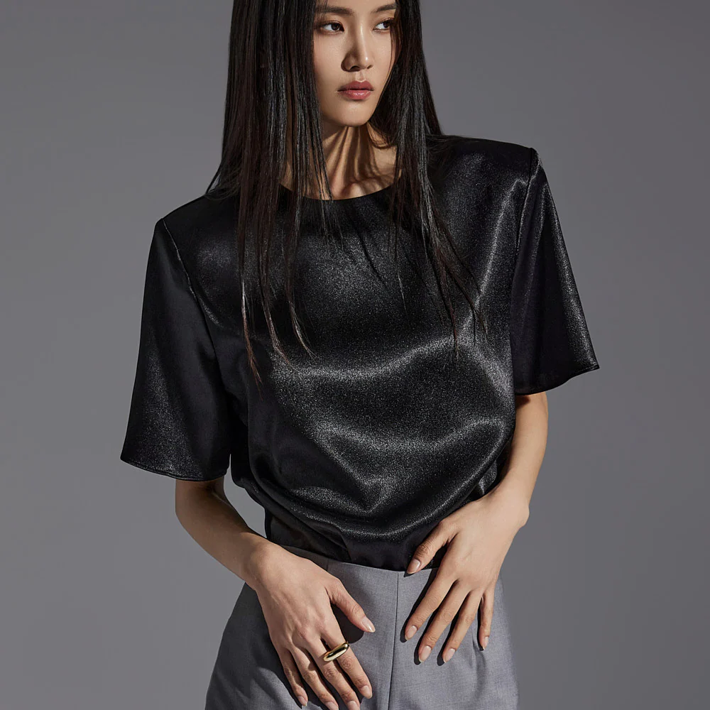 B9100 Round Neck Shoulder Pad Short Sleeve Blouse - Image 2