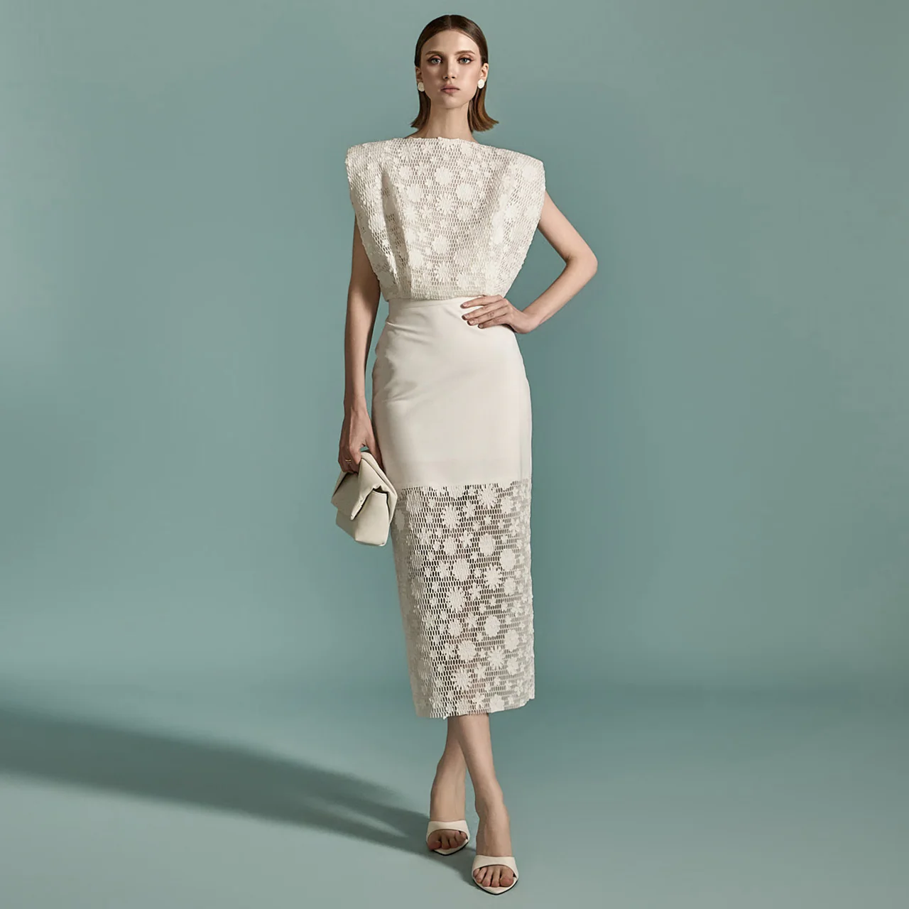 B9184 Flower Embroidered Blouse - Image 2