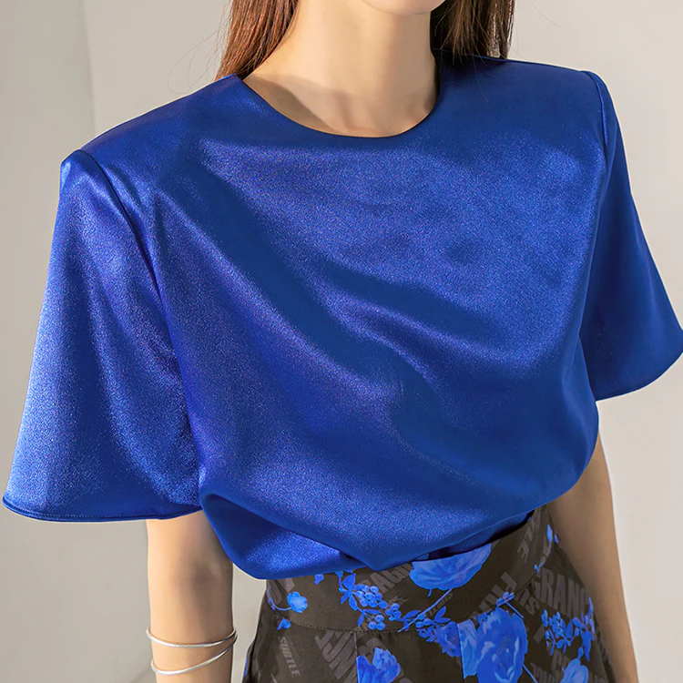 B9100 Shining Round neck Shoulder Pad Short Sleeve Blouse - Image 2