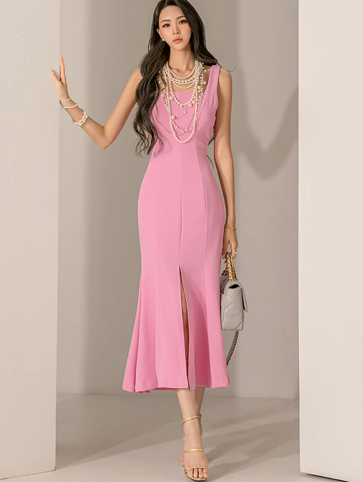 D4495 Sleeveless Mermaid Midi Dress