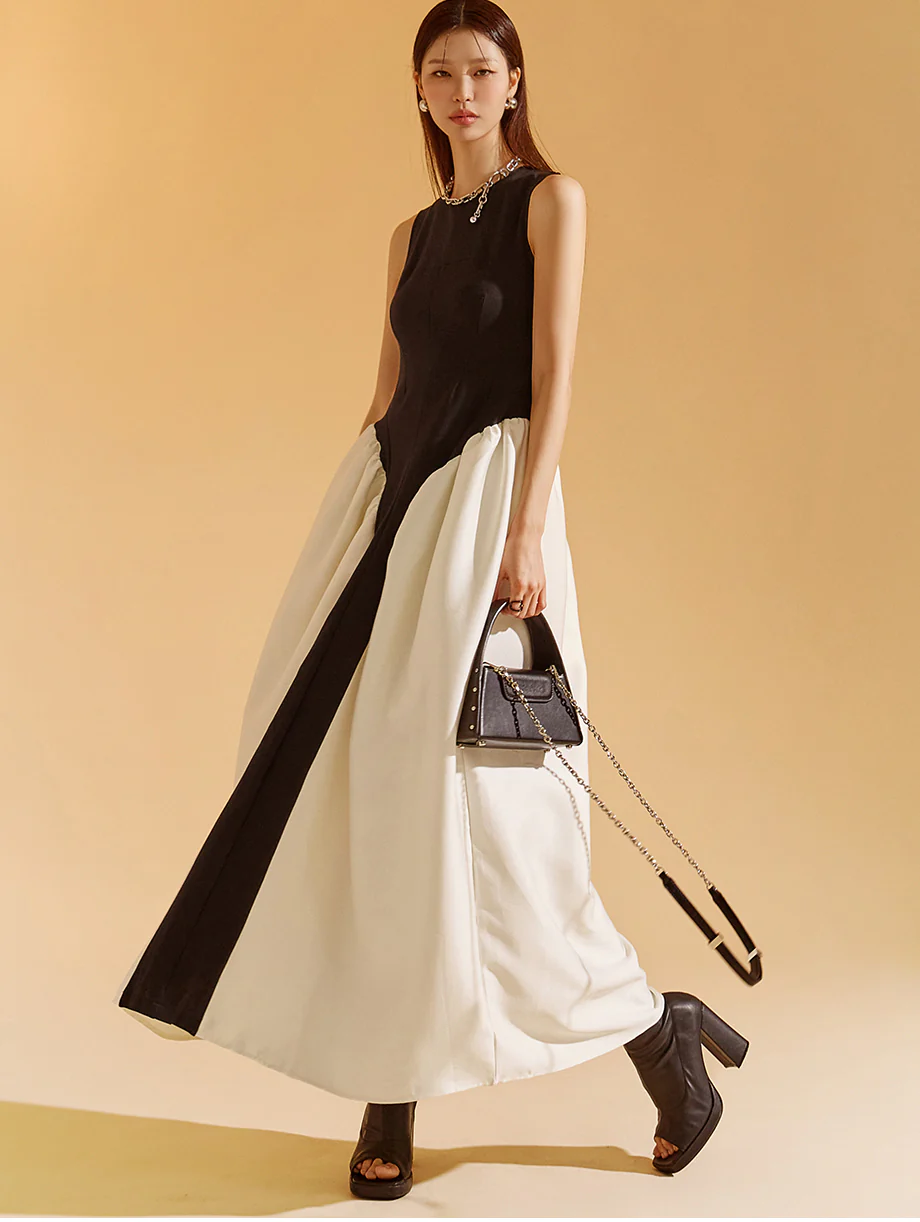 D4742 Color Contrasting Sleeveless Dress