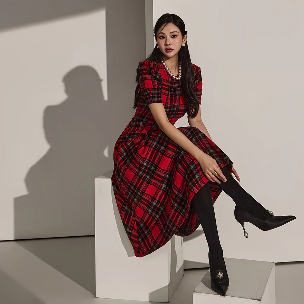 D4857 Tartan Check Flare Dress - Image 2