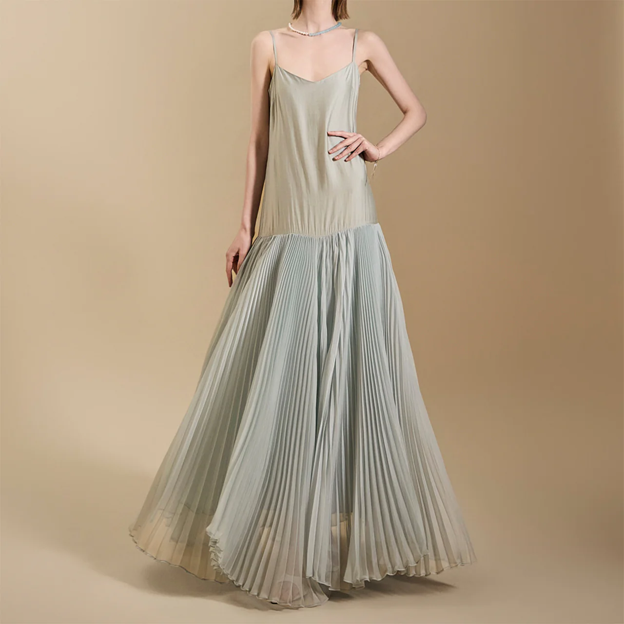 D4957 Pleated Dress - Image 2