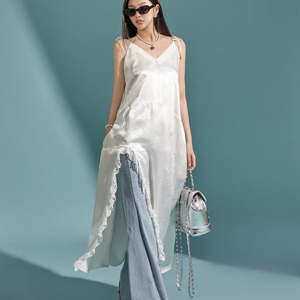D5030 Lace Slit Dress - Image 2