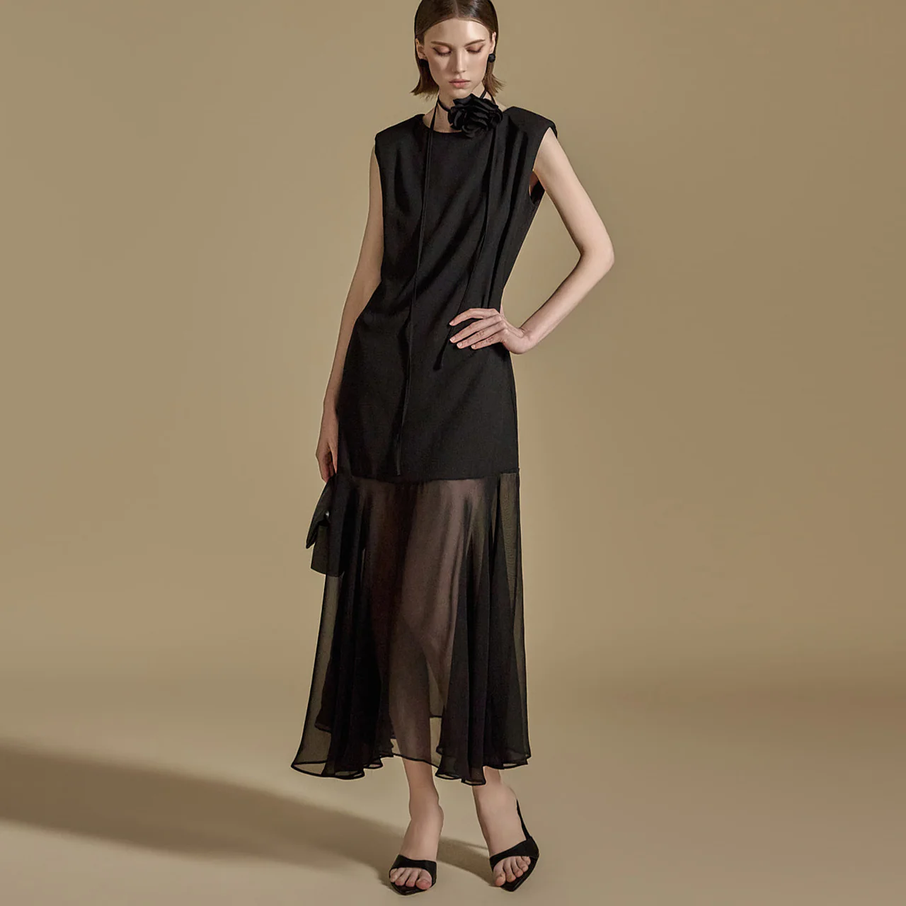 D5062 Dress with Corsage - Image 2