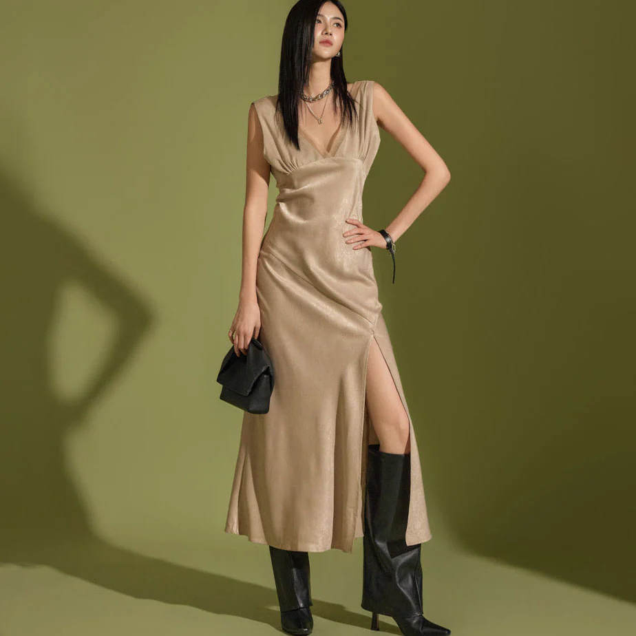 D5080 Satin Dress - Image 2