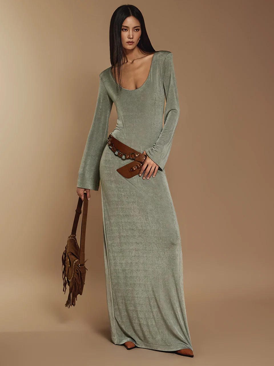 D5087 U-Neck Dress