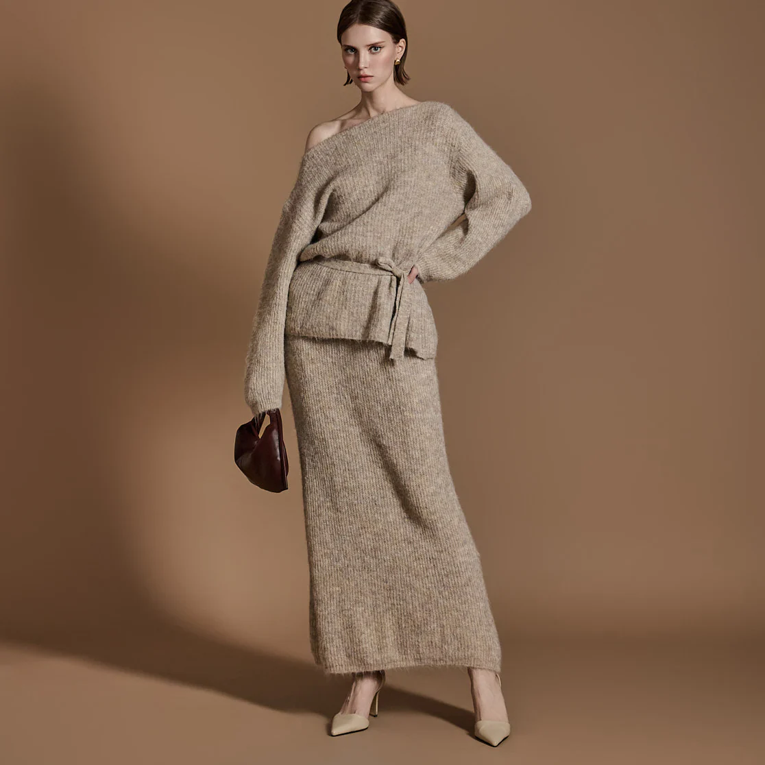 D5104 Knit Two-Piece With Strap - Image 2