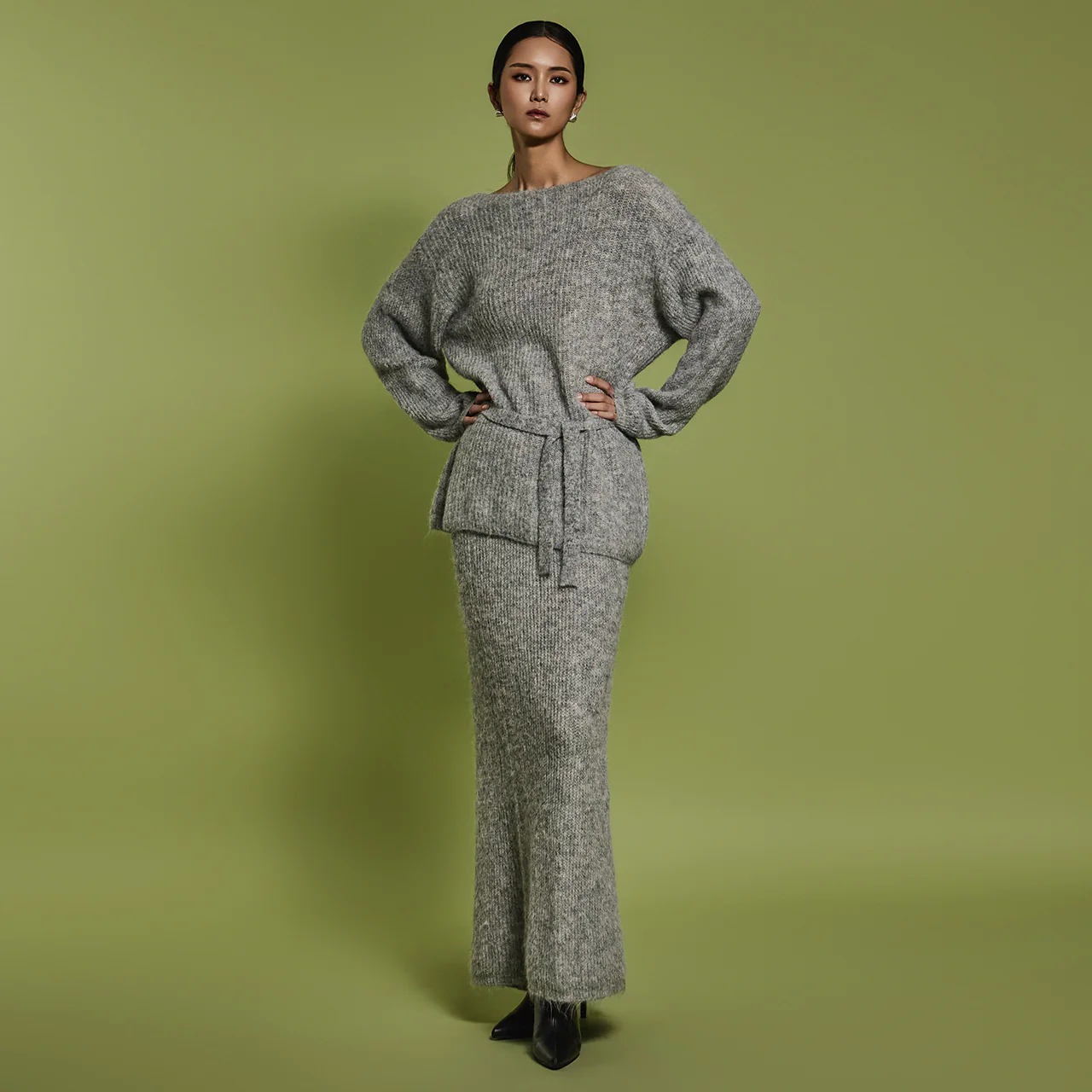 D5130 Knit Two-Piece With Strap - Image 2