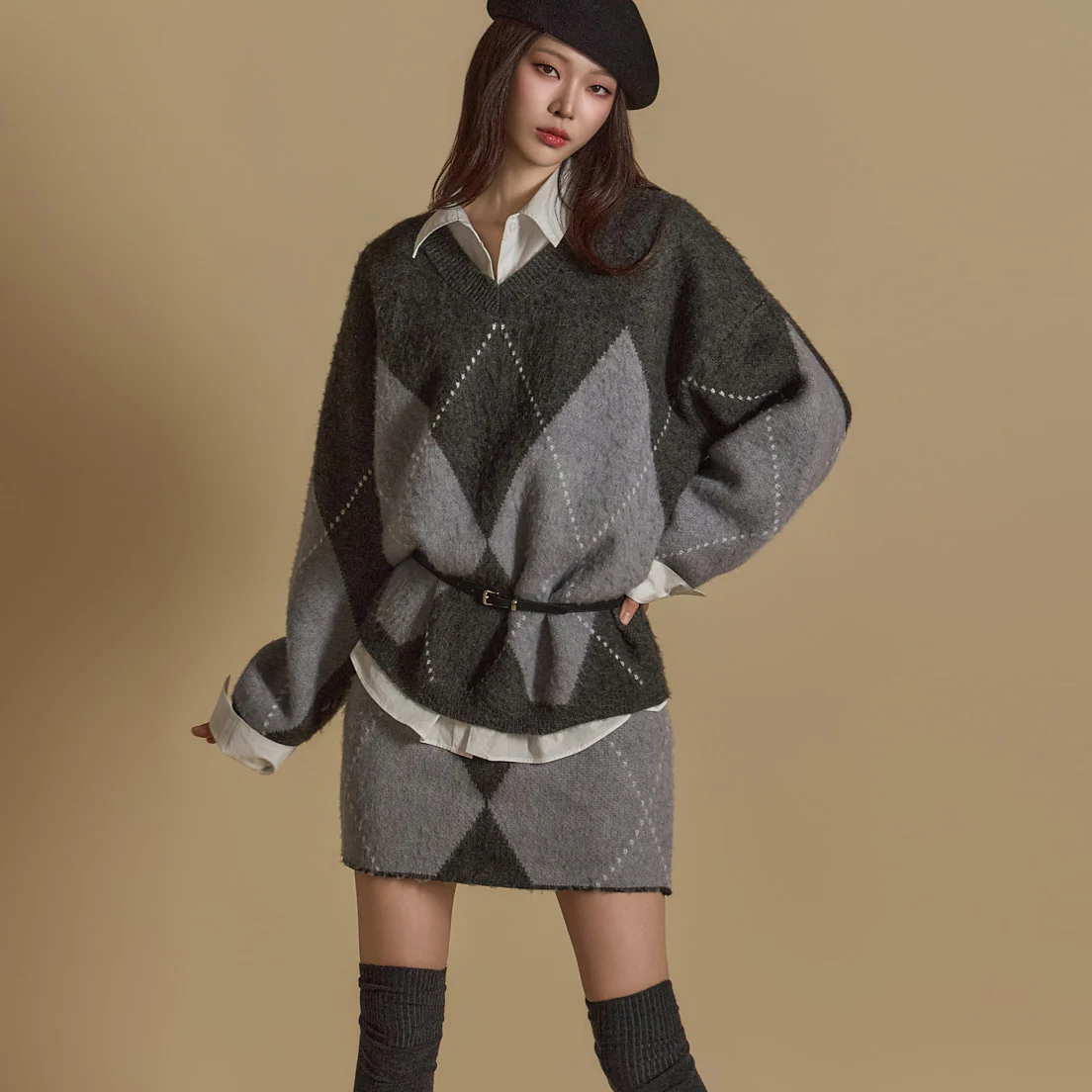 D5170 Argyle Pattern Two-Piece - Image 2