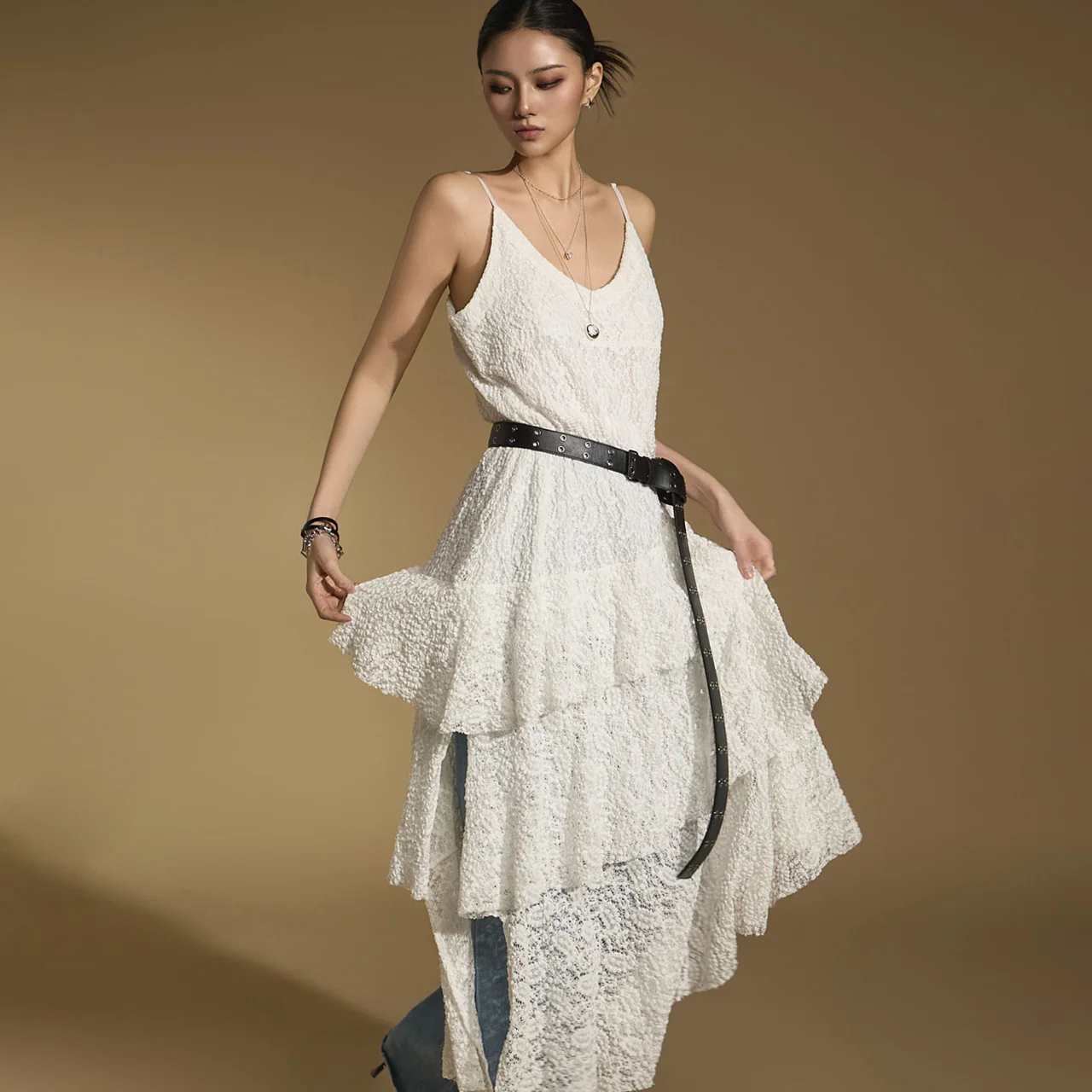 D5172 Lace Dress - Image 2