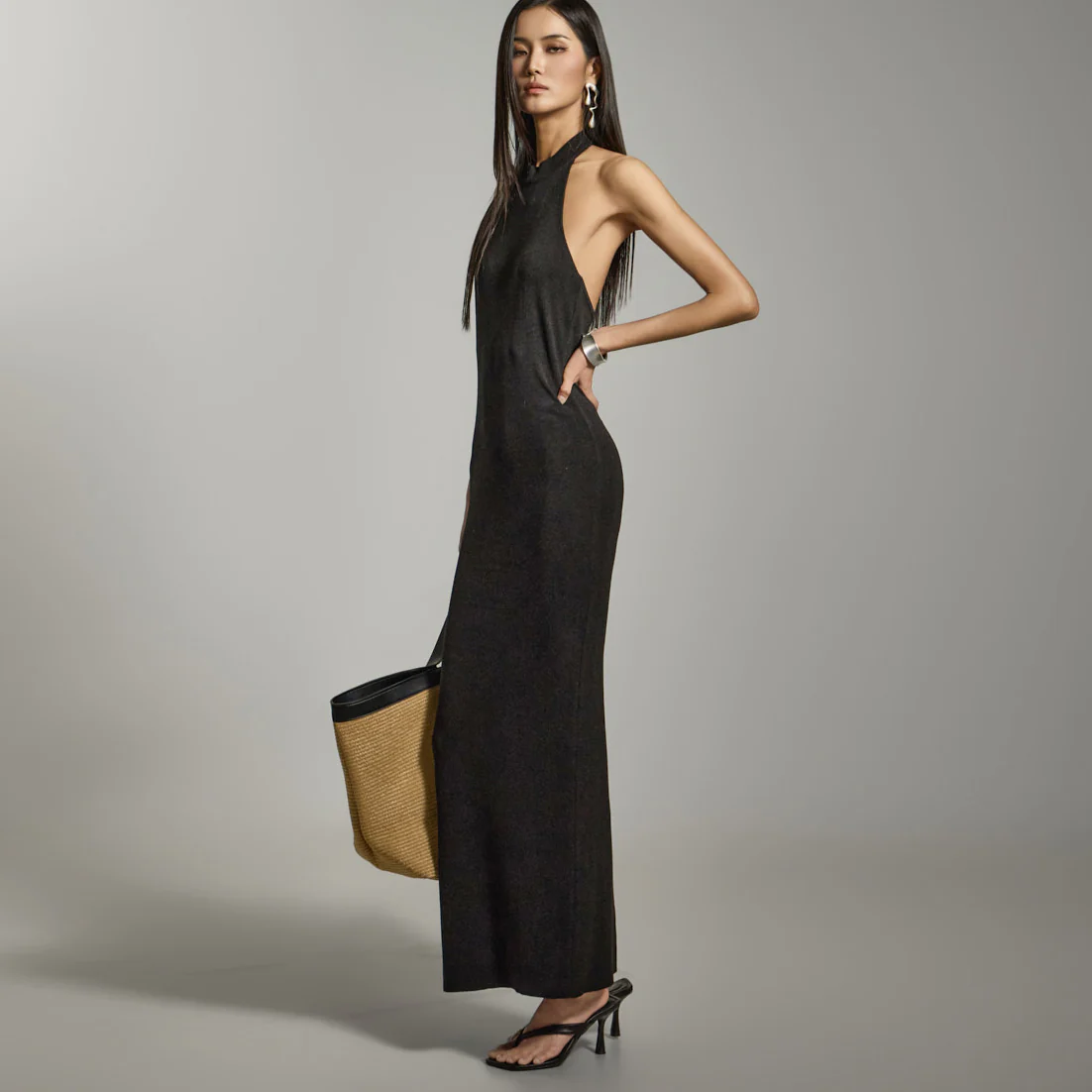 D5230 Halterneck Dress - Image 2