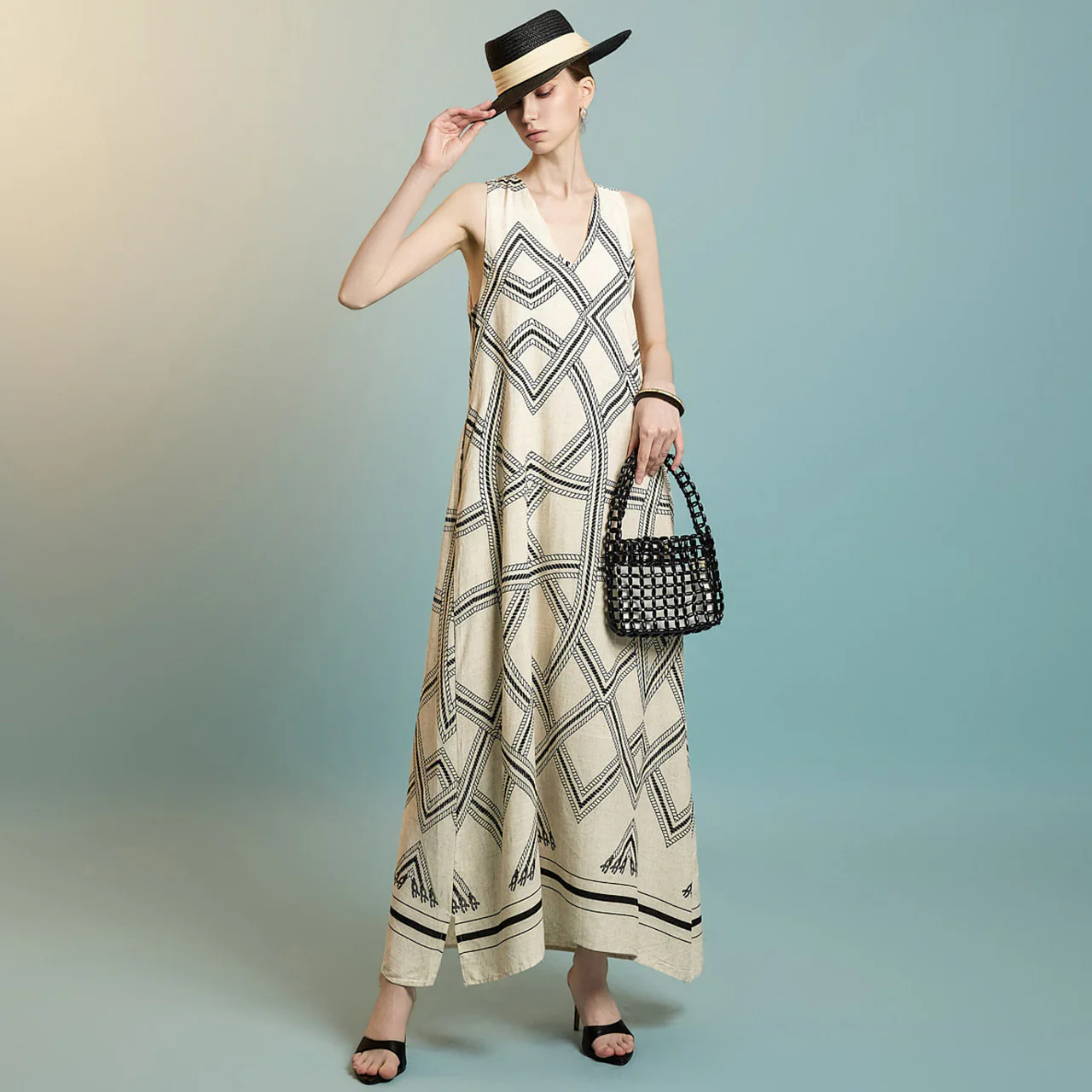 D5287 Patterned Sleeveless Dress - Image 2
