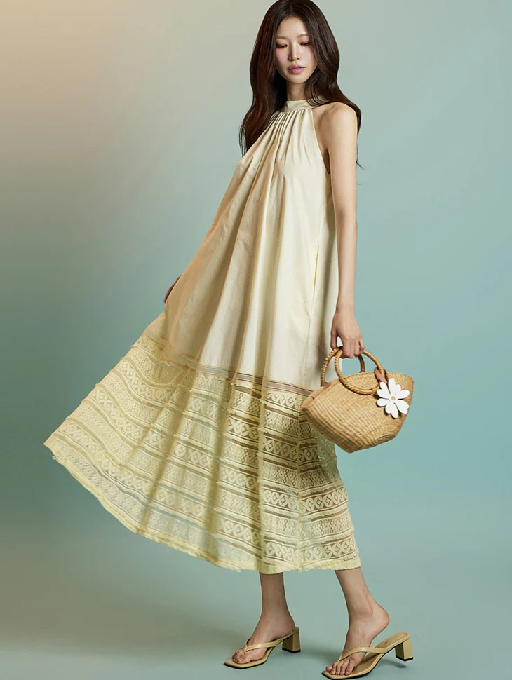 D5311 Halterneck Dress