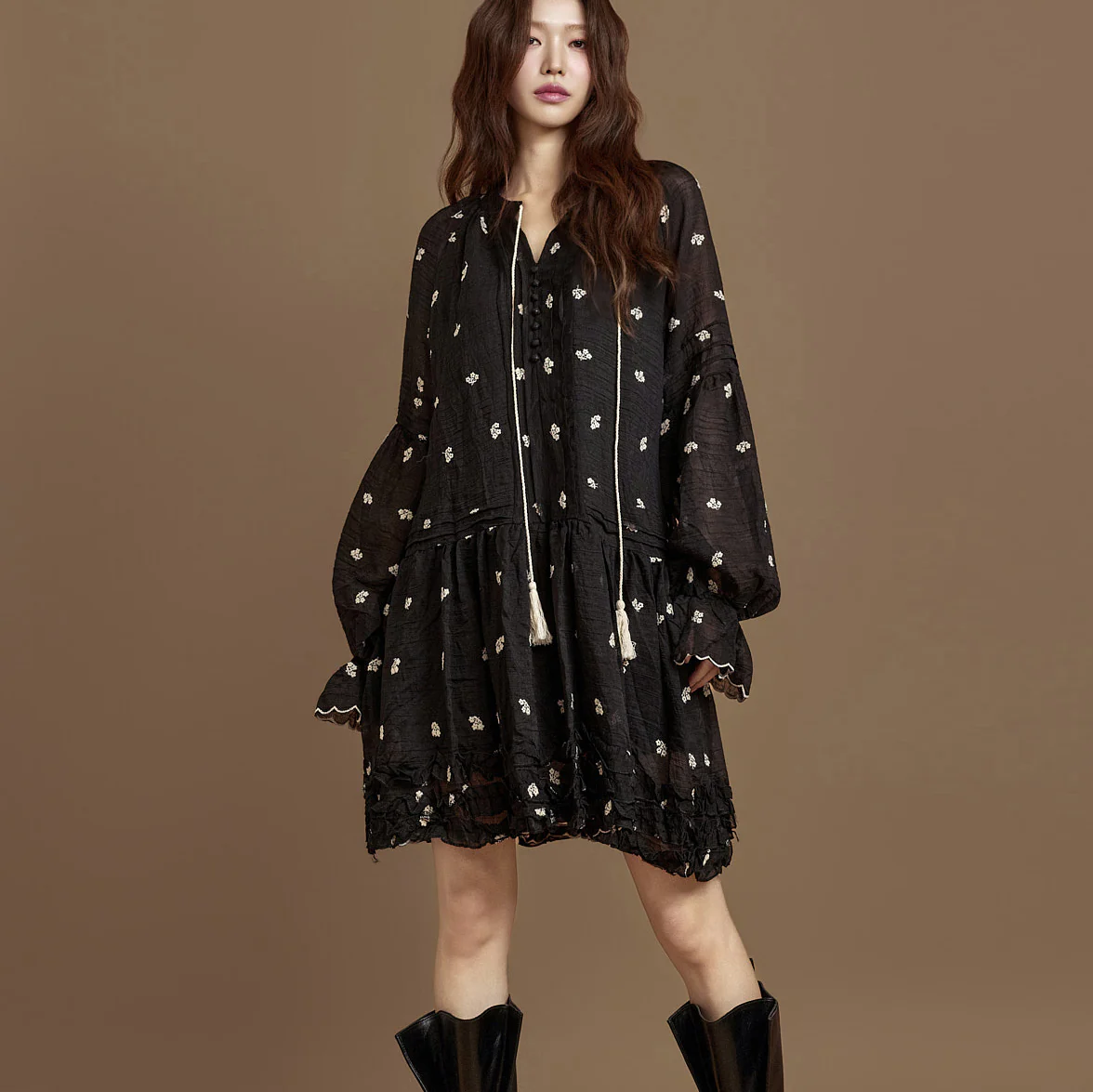 D5367 Lace Dress - Image 2
