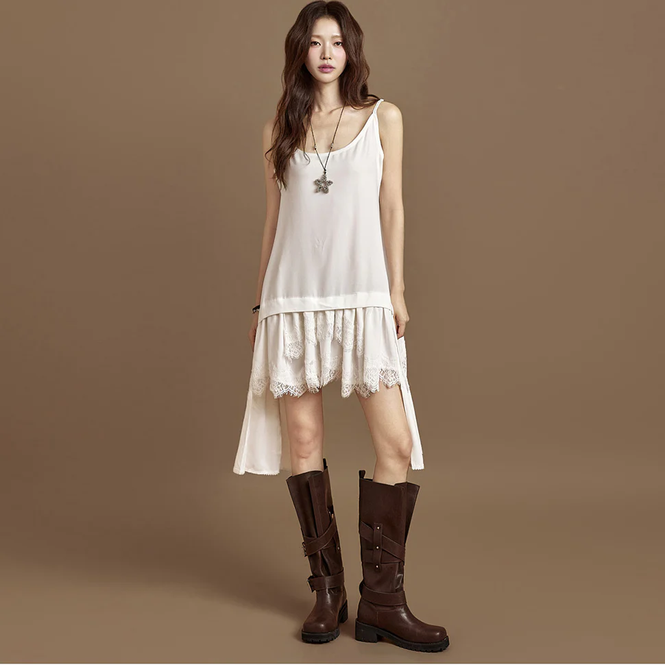 D5368 Lace Dress - Image 2