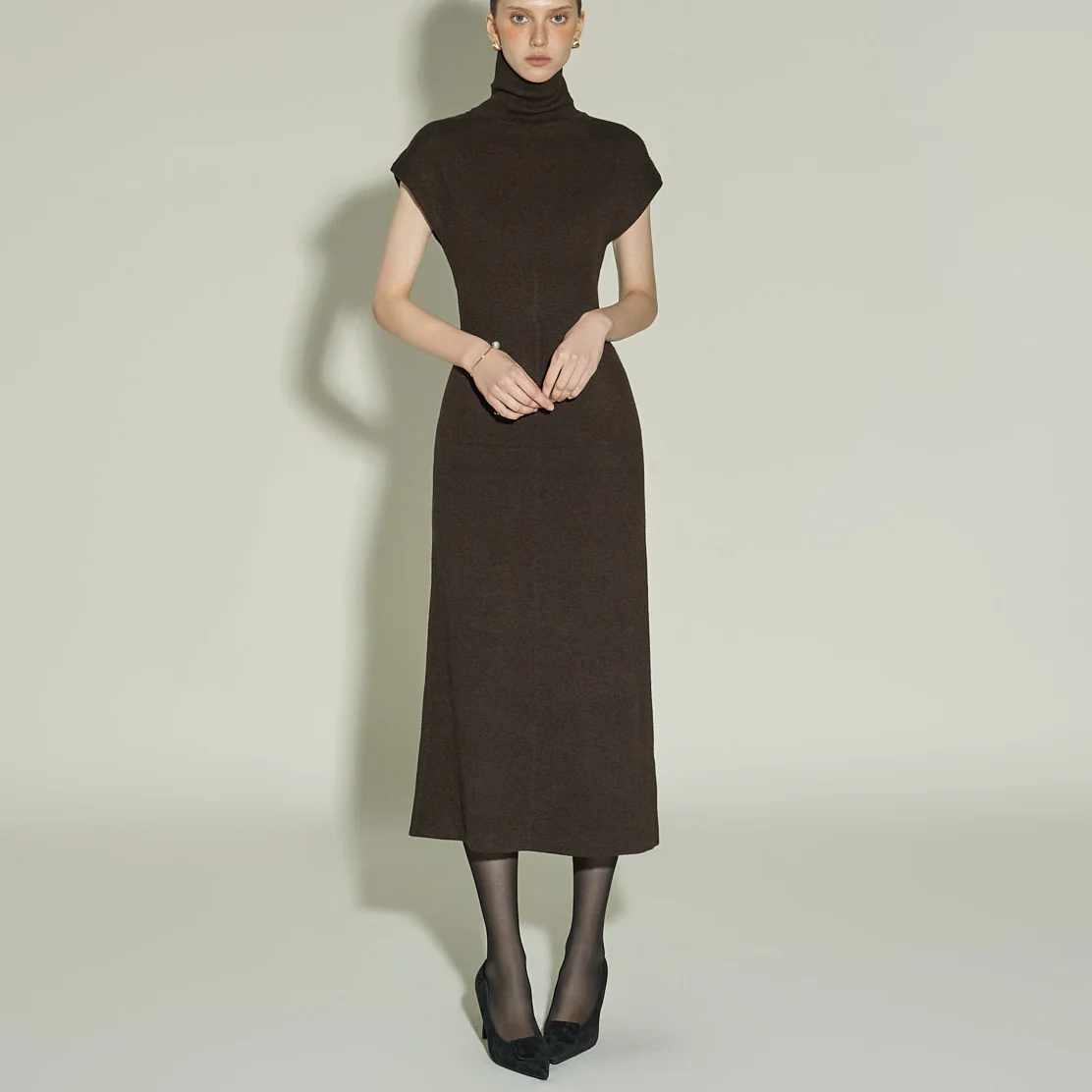 D5407 High-Neck Wool Knit Dress - Image 2