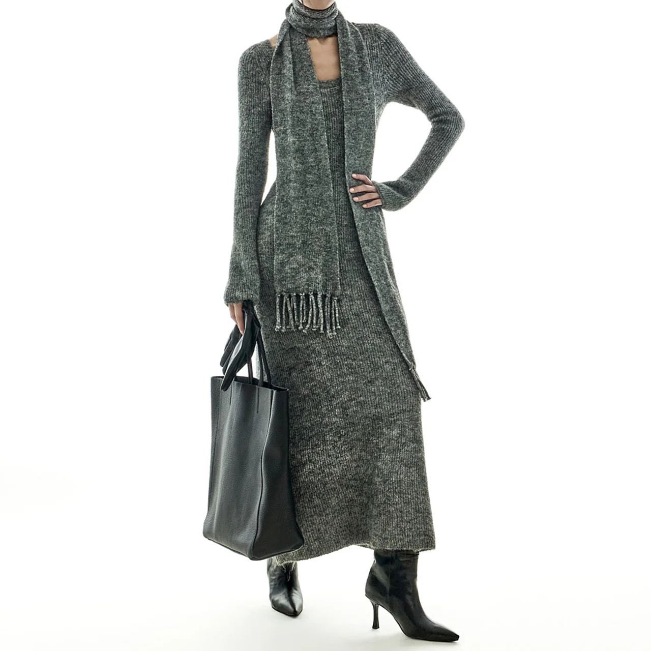 D5423 Knit Dress with Muffler - Image 2