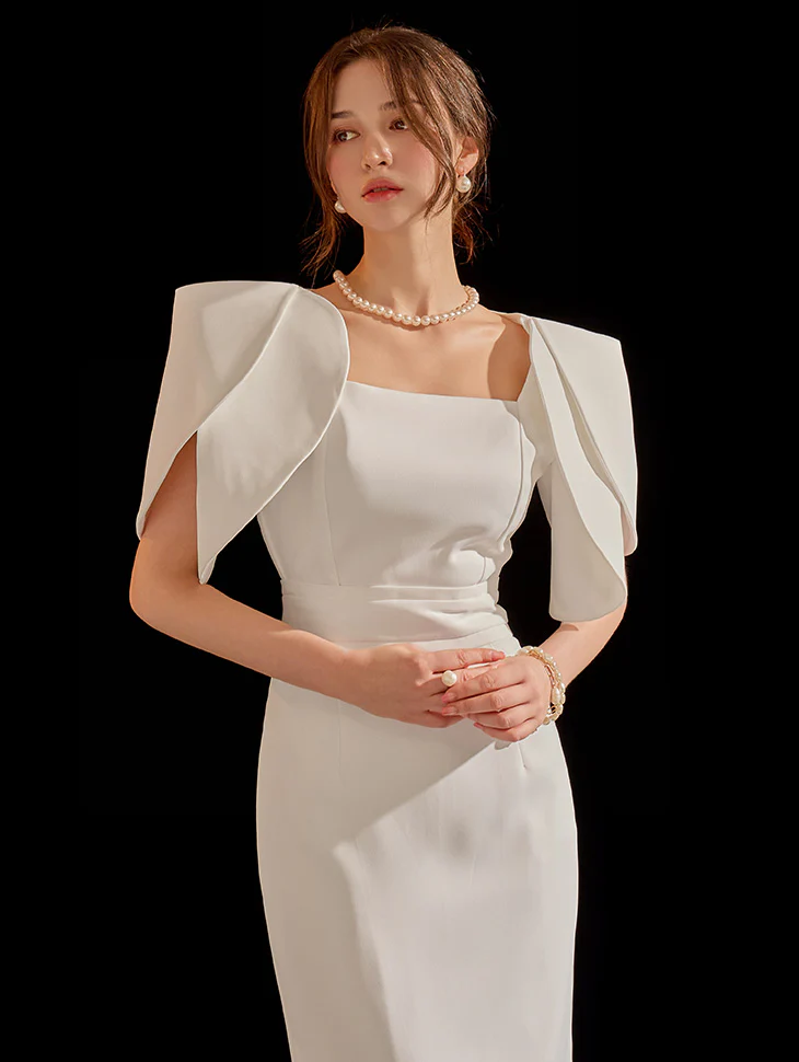 D9433 Tulip Balloon Sleeves Slim Dress