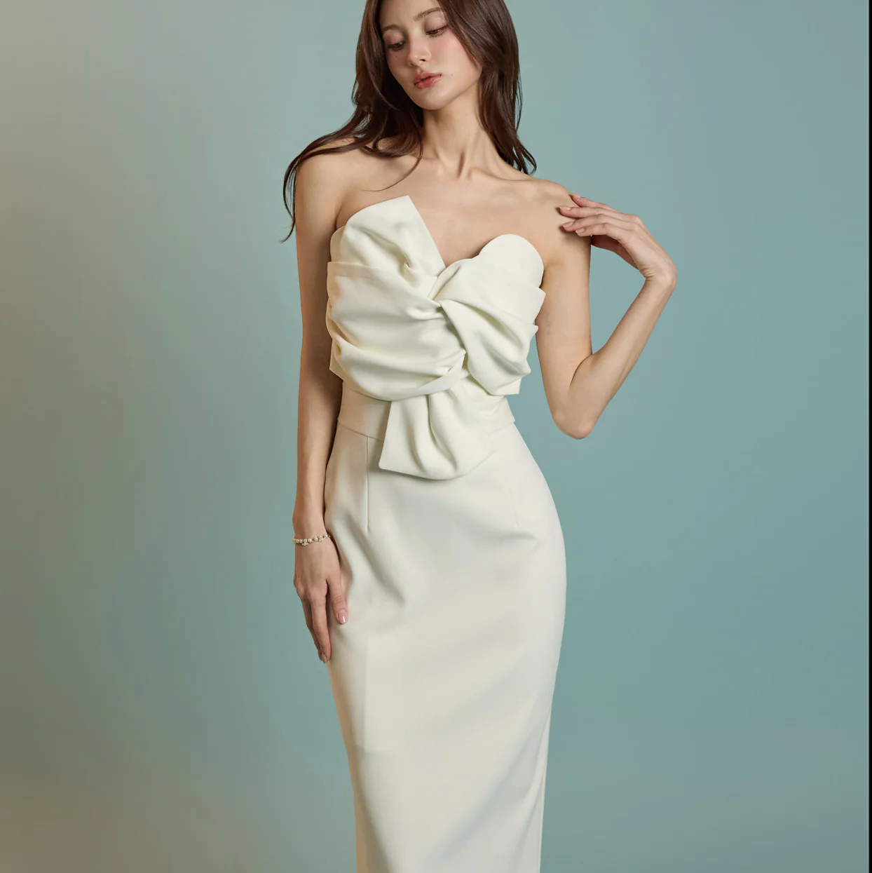 D9442 Ribbon Twist Tube Top Dress - Image 2