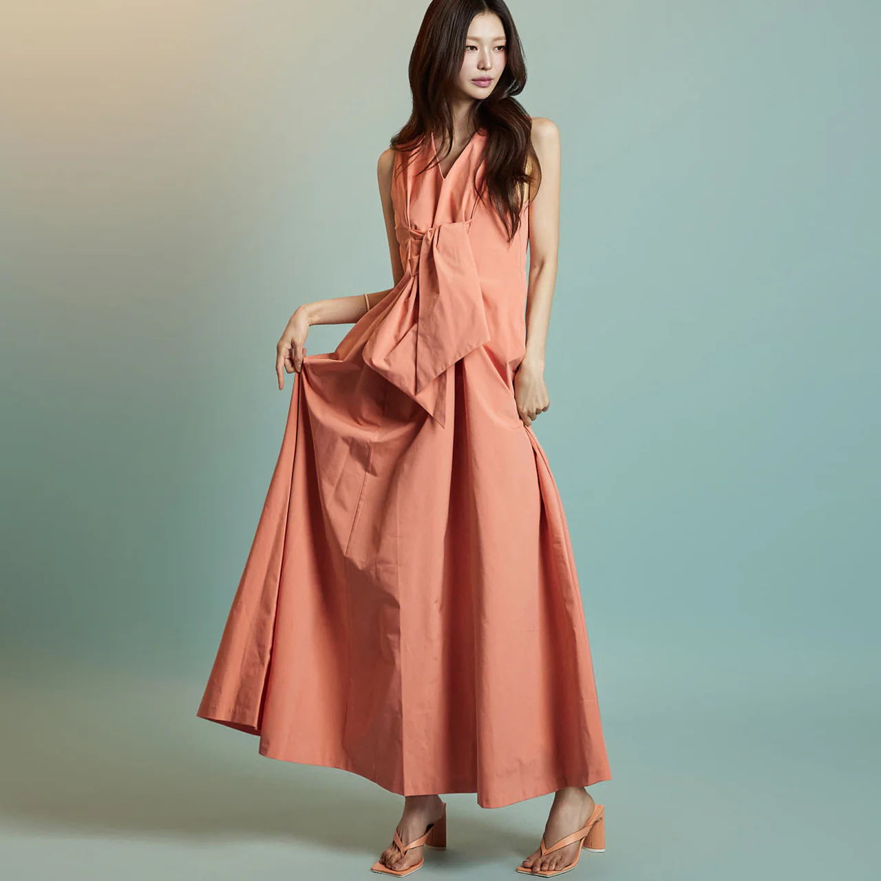 D9488 Dress with Strap - Image 2