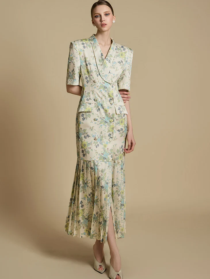 D9533 Flower Pleats Dress