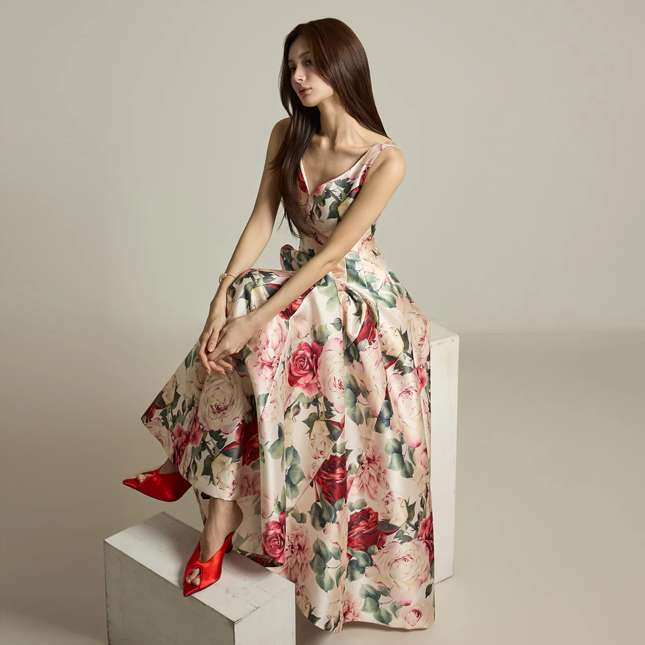 D9538 Floral Patterned Dress - Image 2