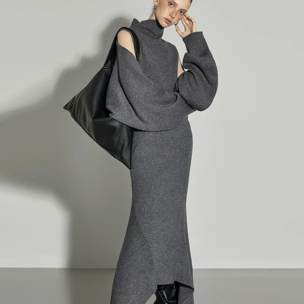 D9565 Knit Dress - Image 2