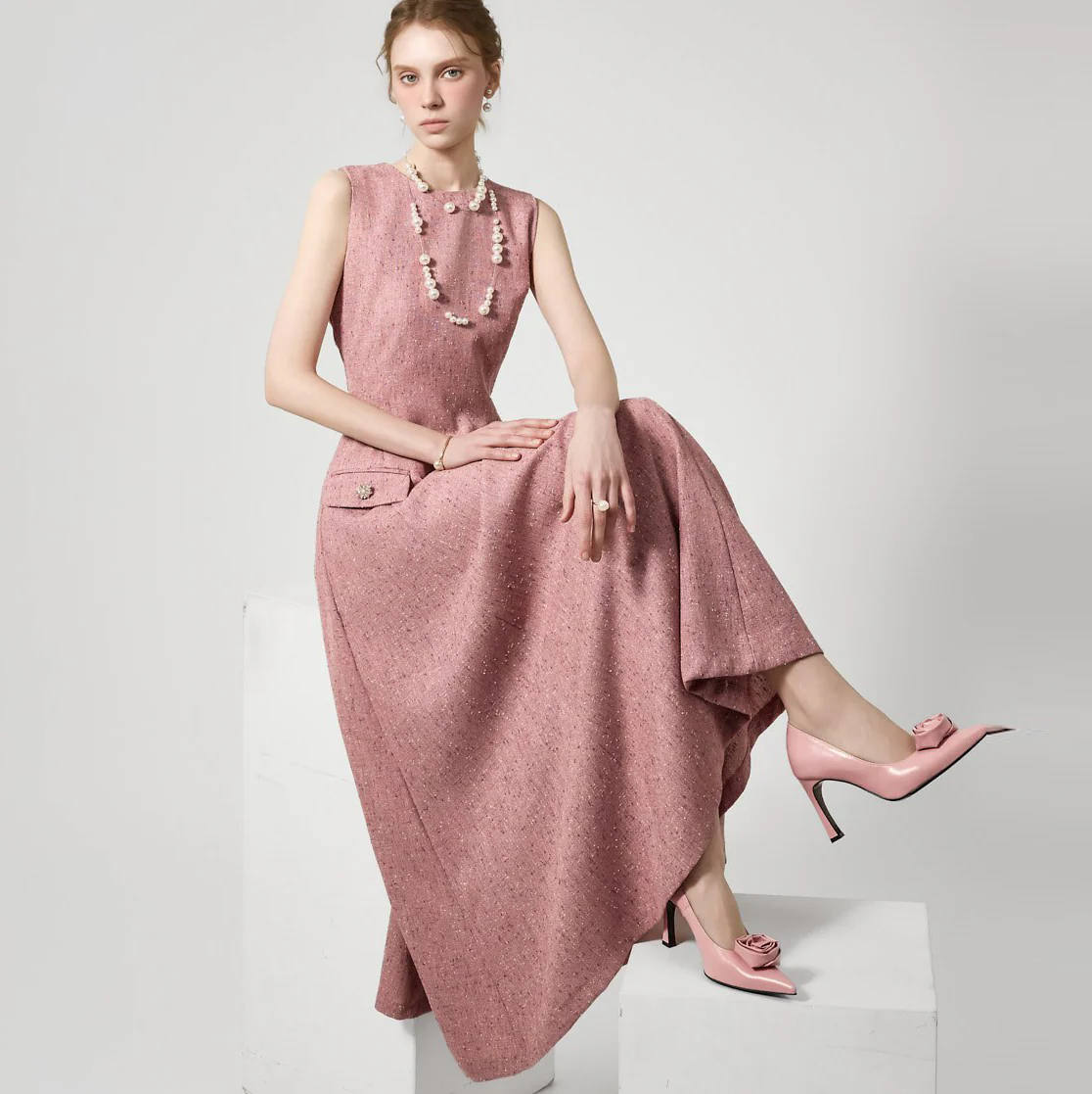 D9595 Sleeveless Flare Dress - Image 2