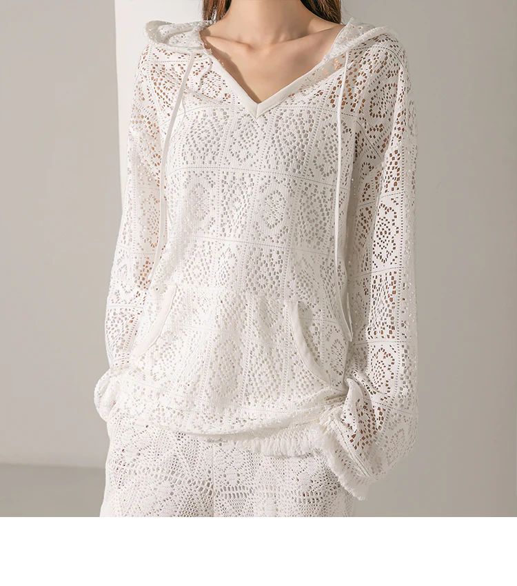 E2780 Lace Hooded Top - Image 2