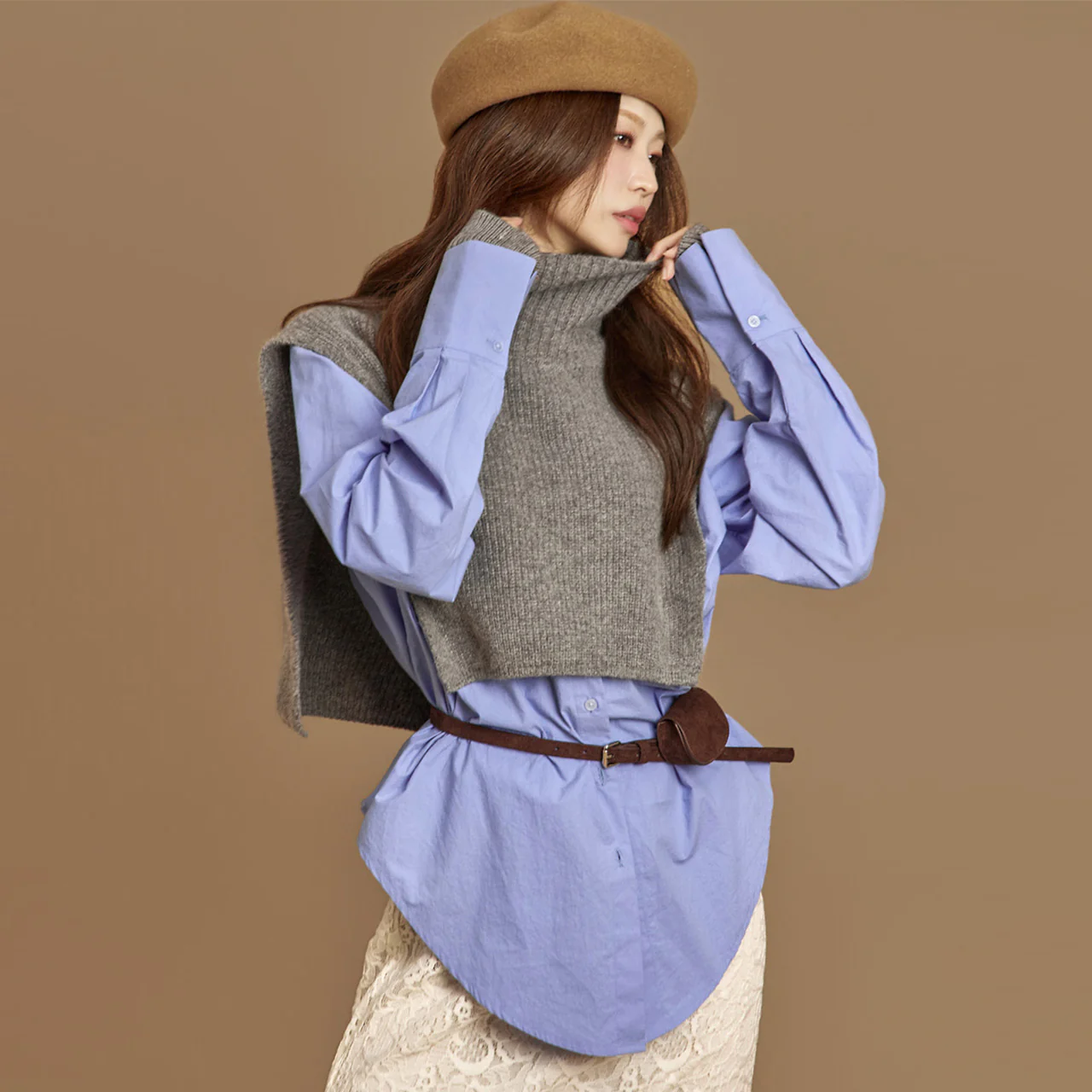 E2889 Turtleneck Knit Vest - Image 2