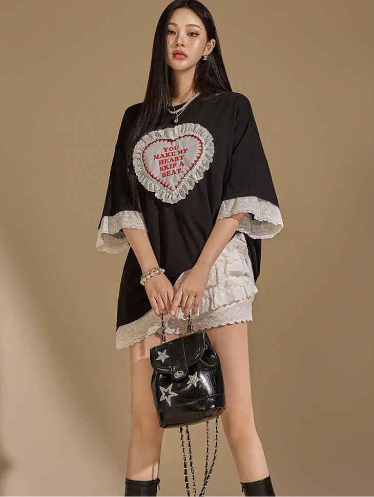 E3459 Lace and Heart Printed Top