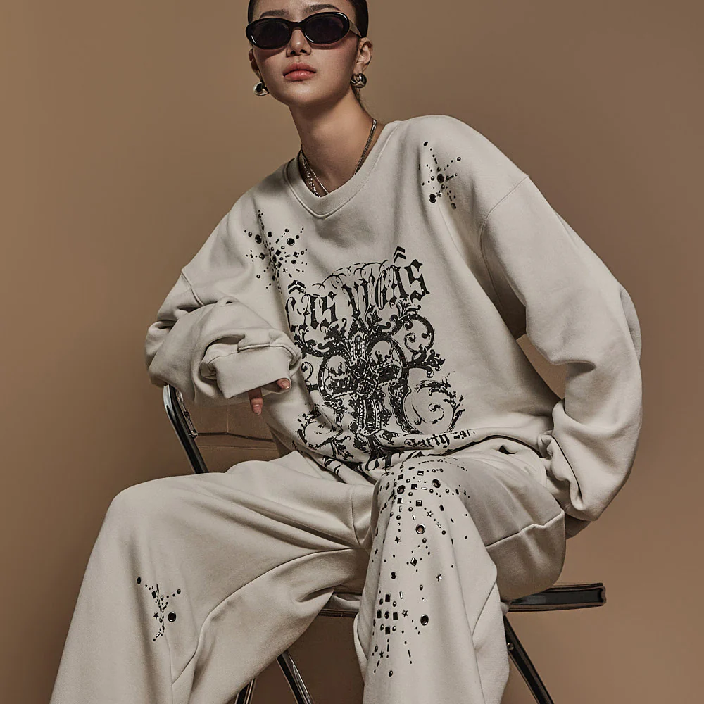 E3592 Cubic Eyelet Sweatshirt - Image 2