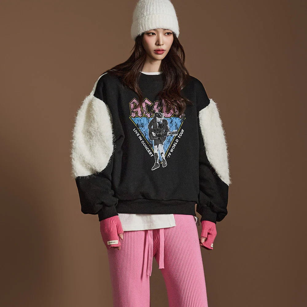 E3648 Fur Printed Sweatshirts - Image 2