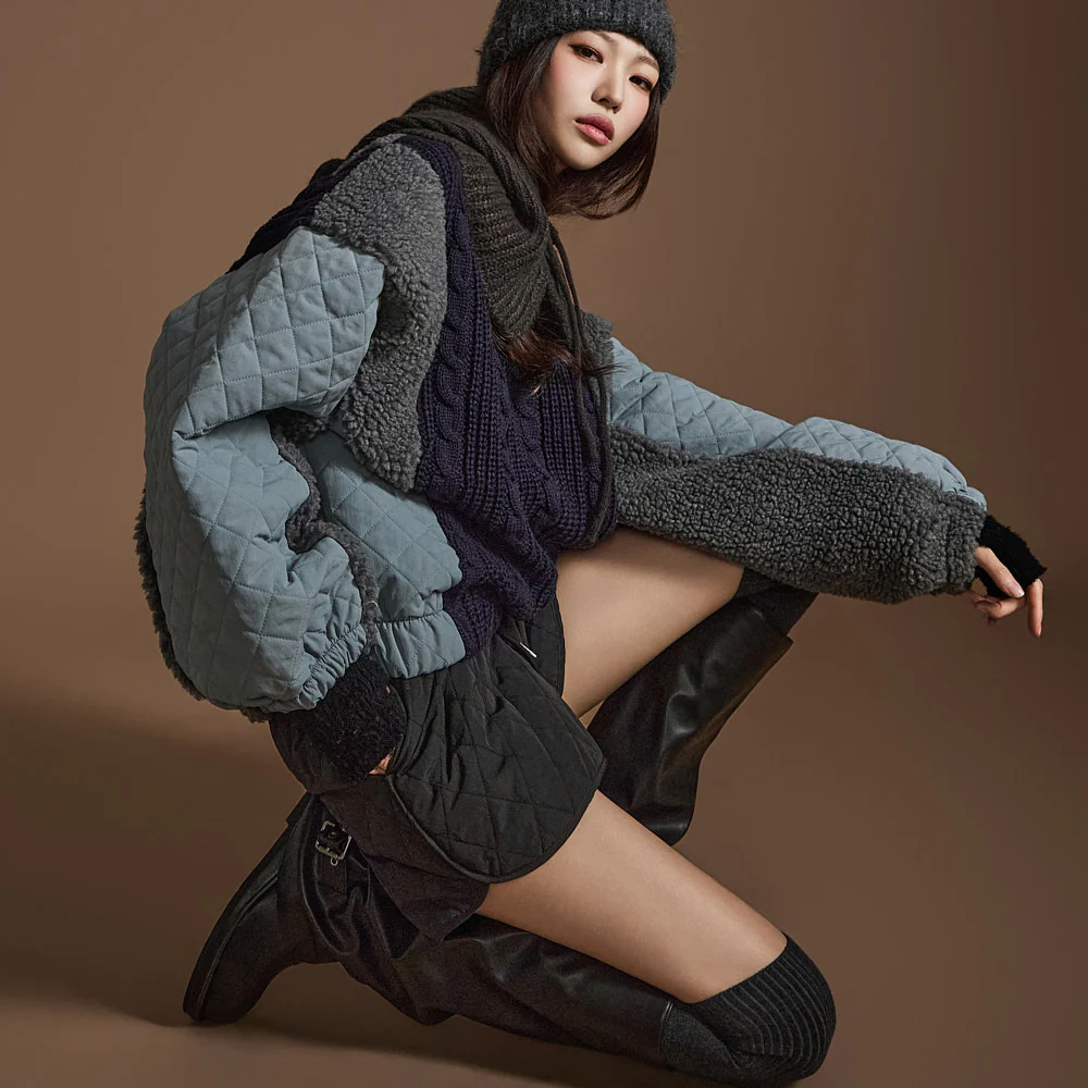 E3651 Knit Sweatshirt - Image 2