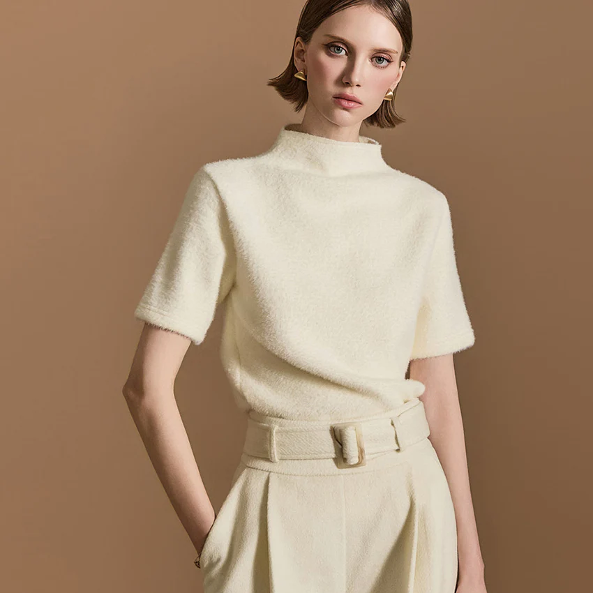 E3656 Mock Neck Top - Image 2