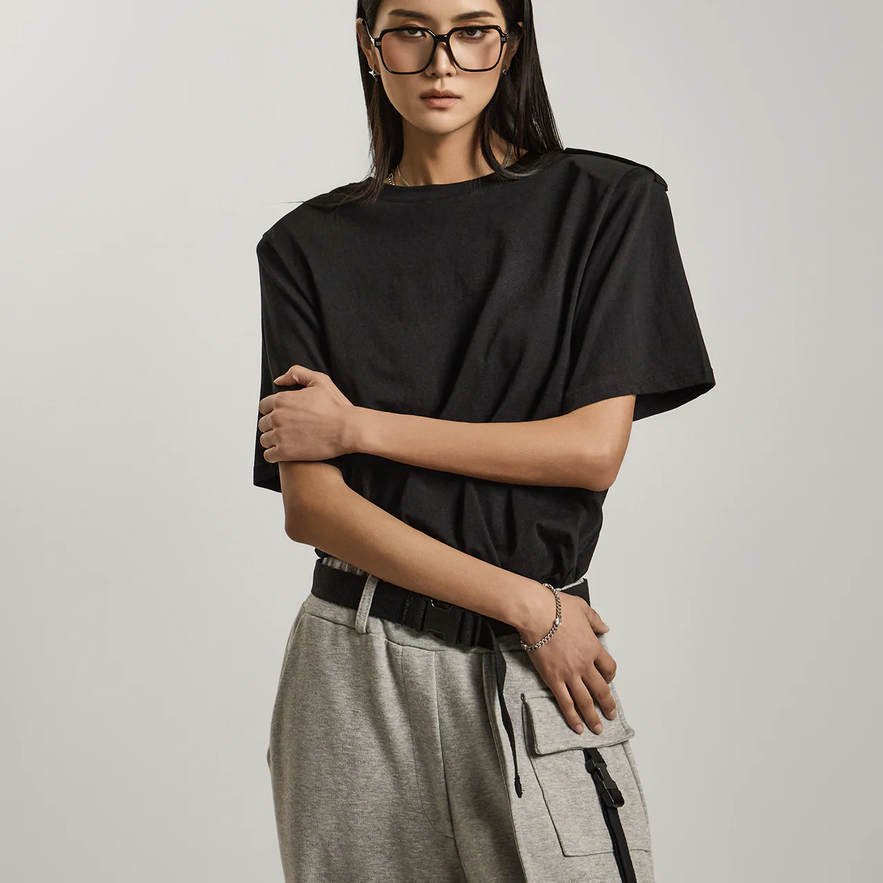 E3753 Shoulder Pad Short-Sleeved T-Shirt - Image 2