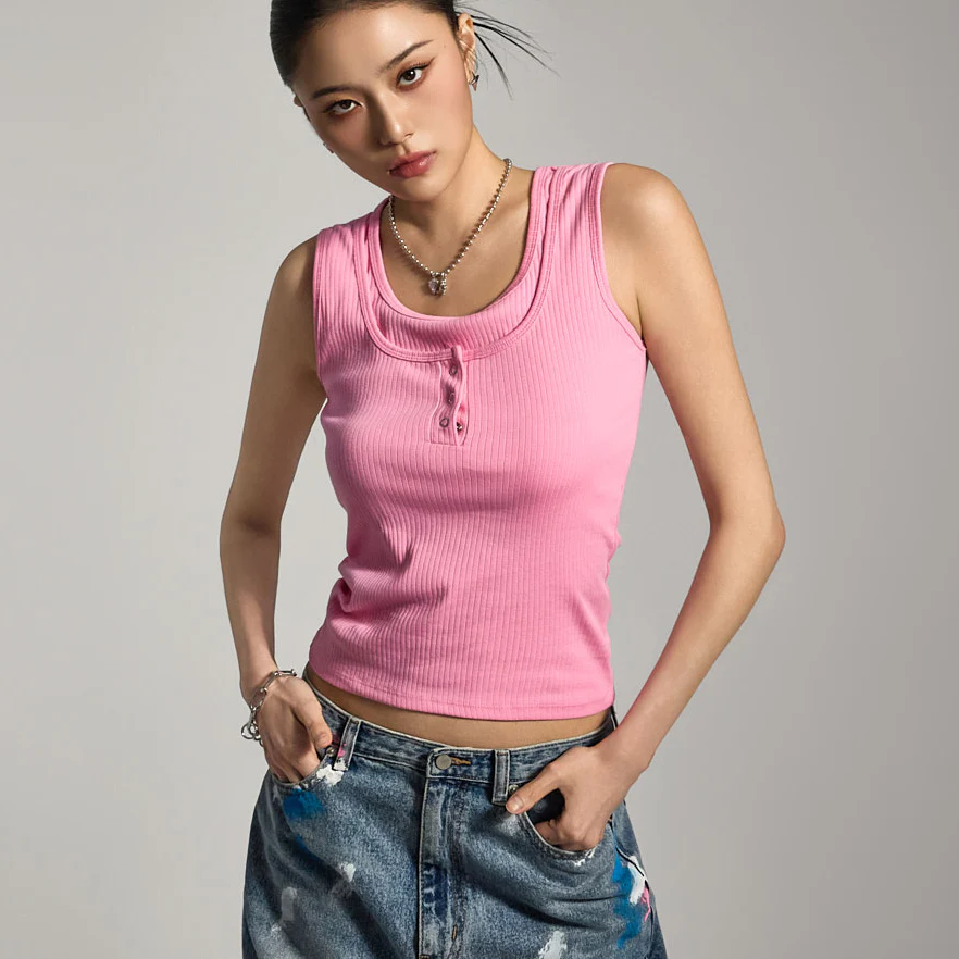 E3791 Layered Sleeveless Top - Image 2