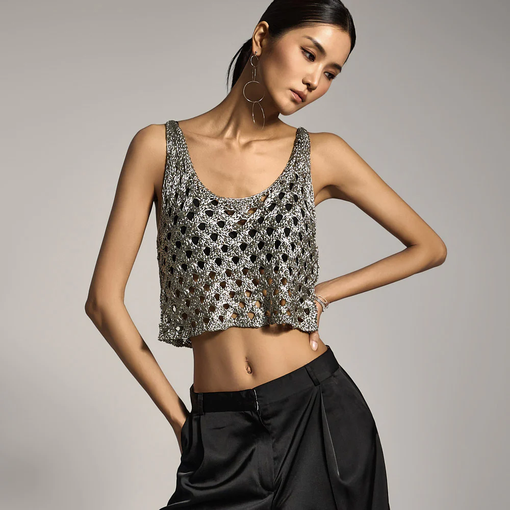 E3803 Crop Sleeveless Top - Image 2